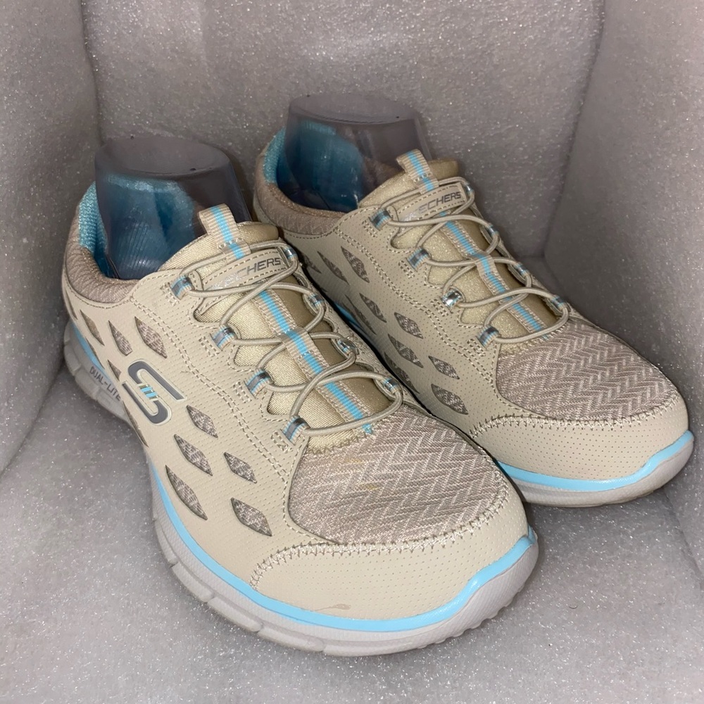 Skechers air cooled memory foam shoes